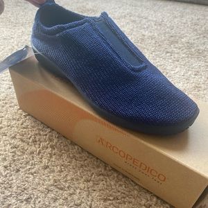 Arcopedico Slip Ons